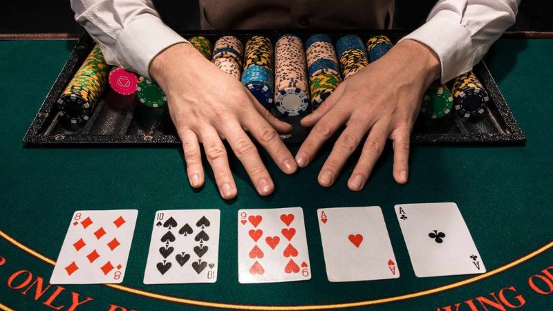 poker tại 8Xbet, Không chơi quá nhiều hand cùng lúc